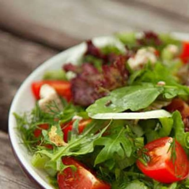 Fresh Garden Salad.
