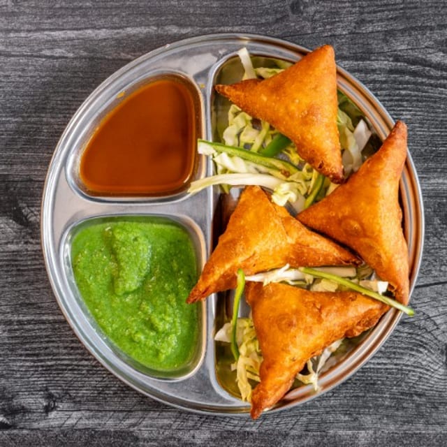 Aloo Samosa.